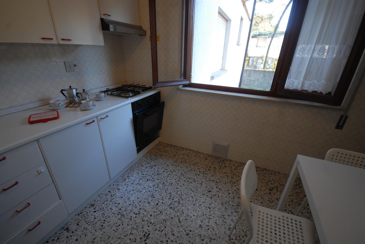 Villa Azalea Lignano Sabbiadoro Exterior foto