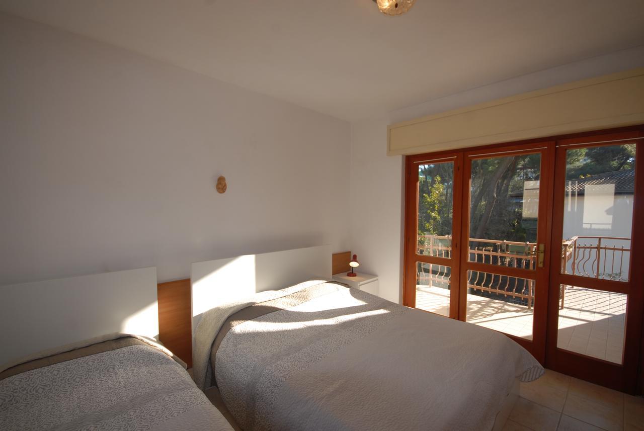 Villa Azalea Lignano Sabbiadoro Exterior foto